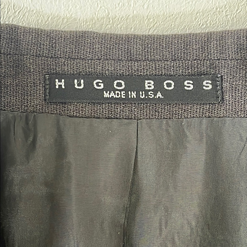 Hugo Boss Einstein Sigma Suite 44L - UnWorn! -Men's Classic Dark Charcoal Suite