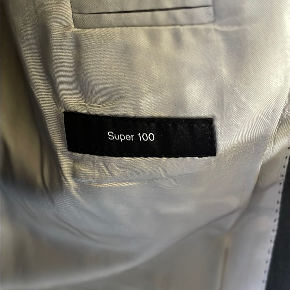 Hugo Boss Super 100 Men's Classic Gray Suit 44L 38/32- UnWorn