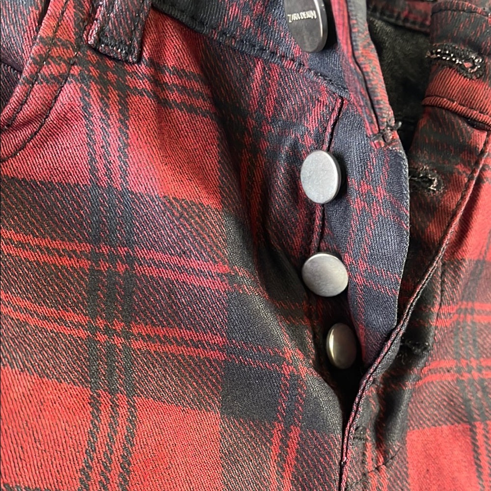 Zara Red and Black Plaid Pants Size 26