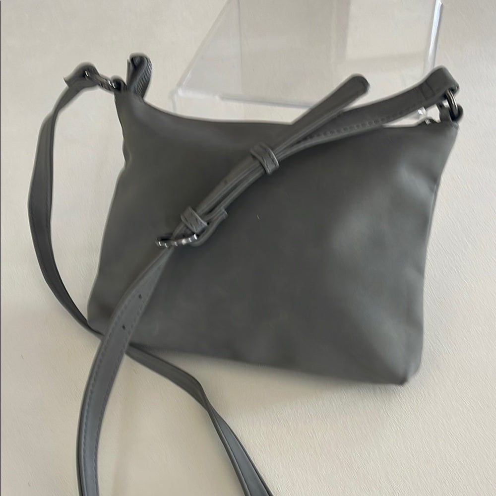 Universal Thread Gray Crossbody Bag