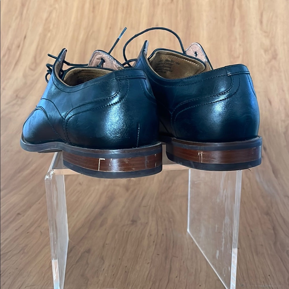 Florsheim Men's Black Leather Cap Toe Dress Shoes size 10m