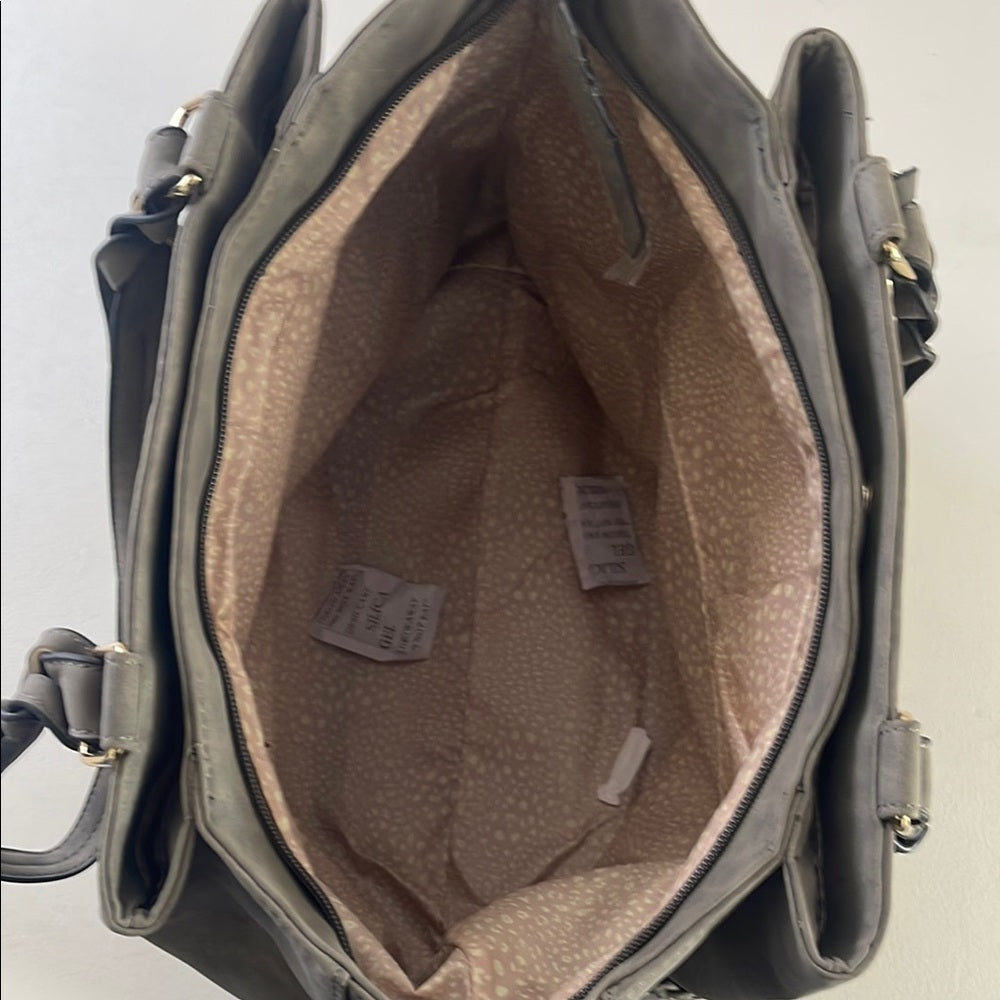 Unbranded Elegant Gray Tote Bag
