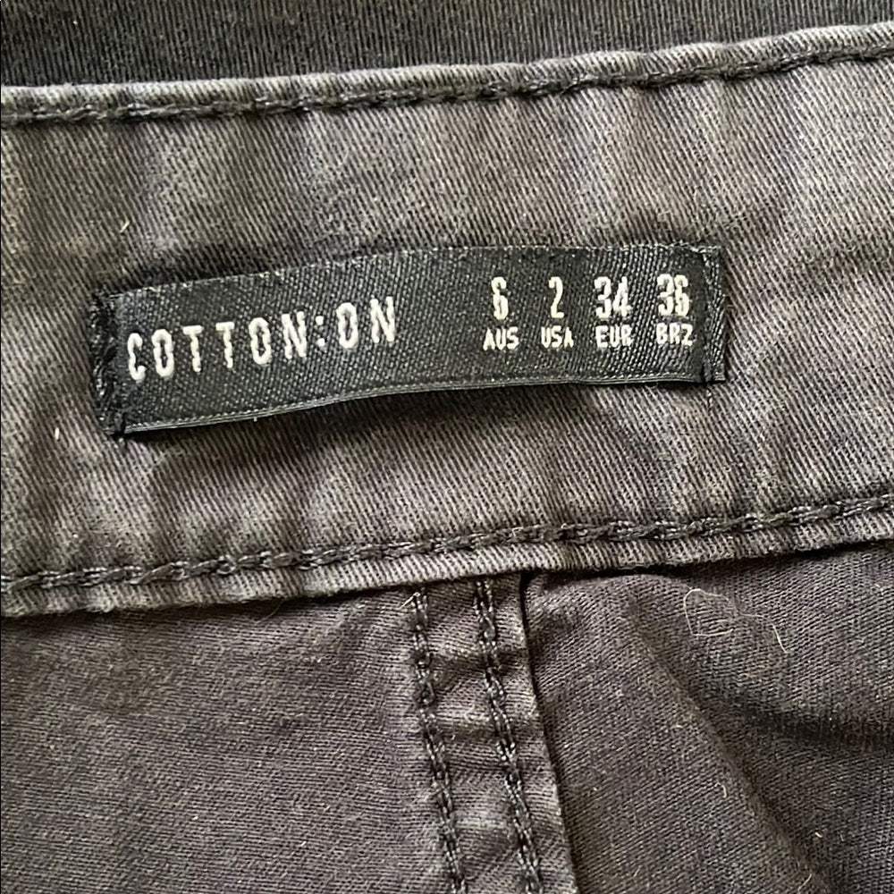 Cotton On Women's Black Cargo Pants size 2