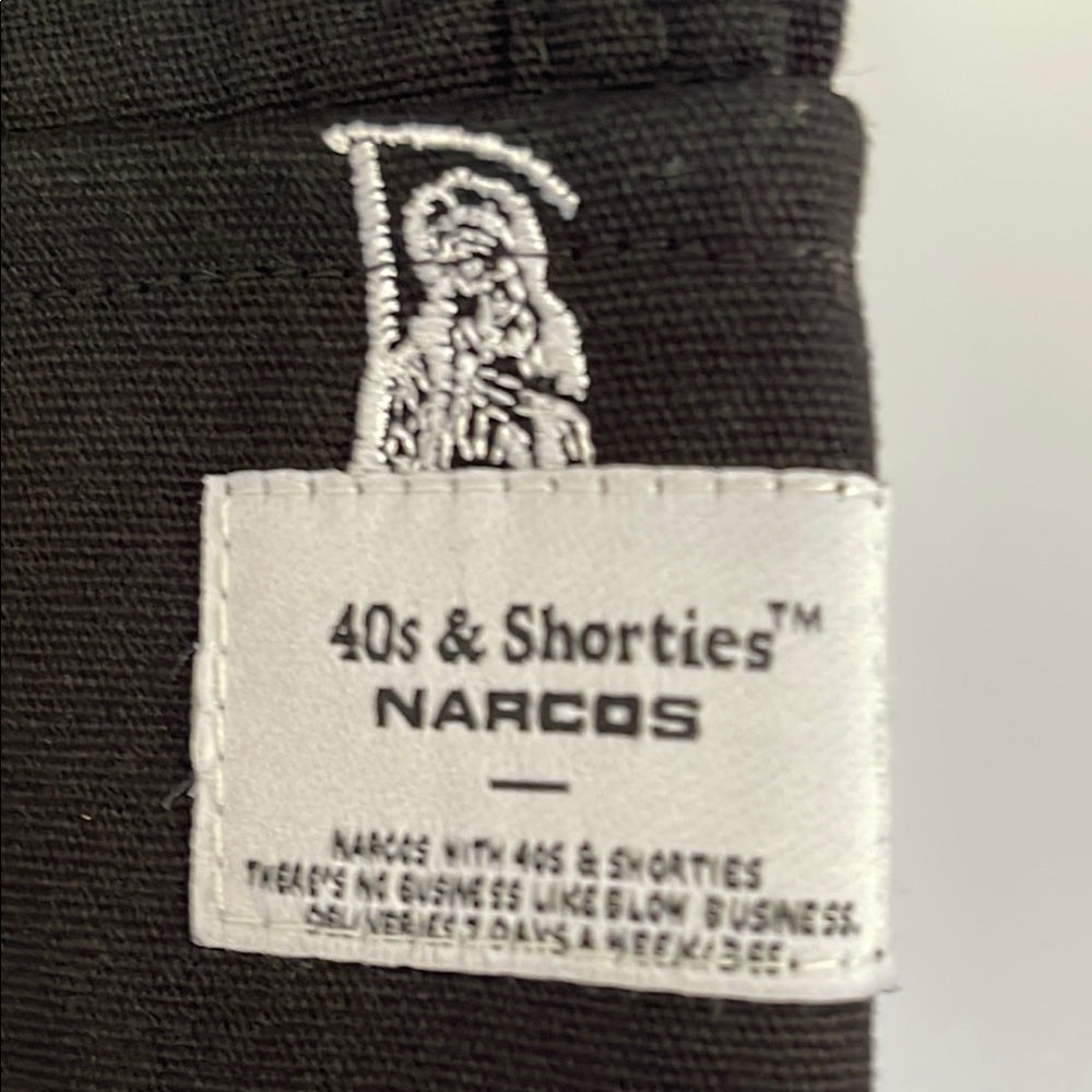 40s & shorties Black Cargo Pants Size Large - length is 32 NWT
