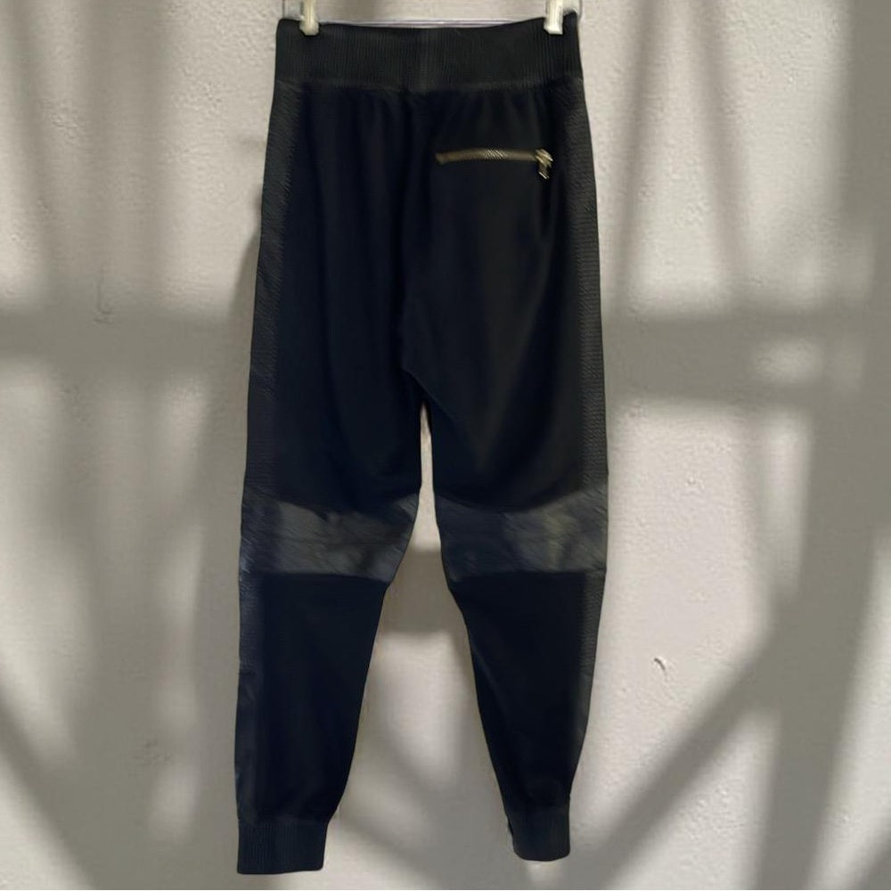 Fancy & Luxurious Black Jogger Pants with Gold Accents - Size XL - FO brand?