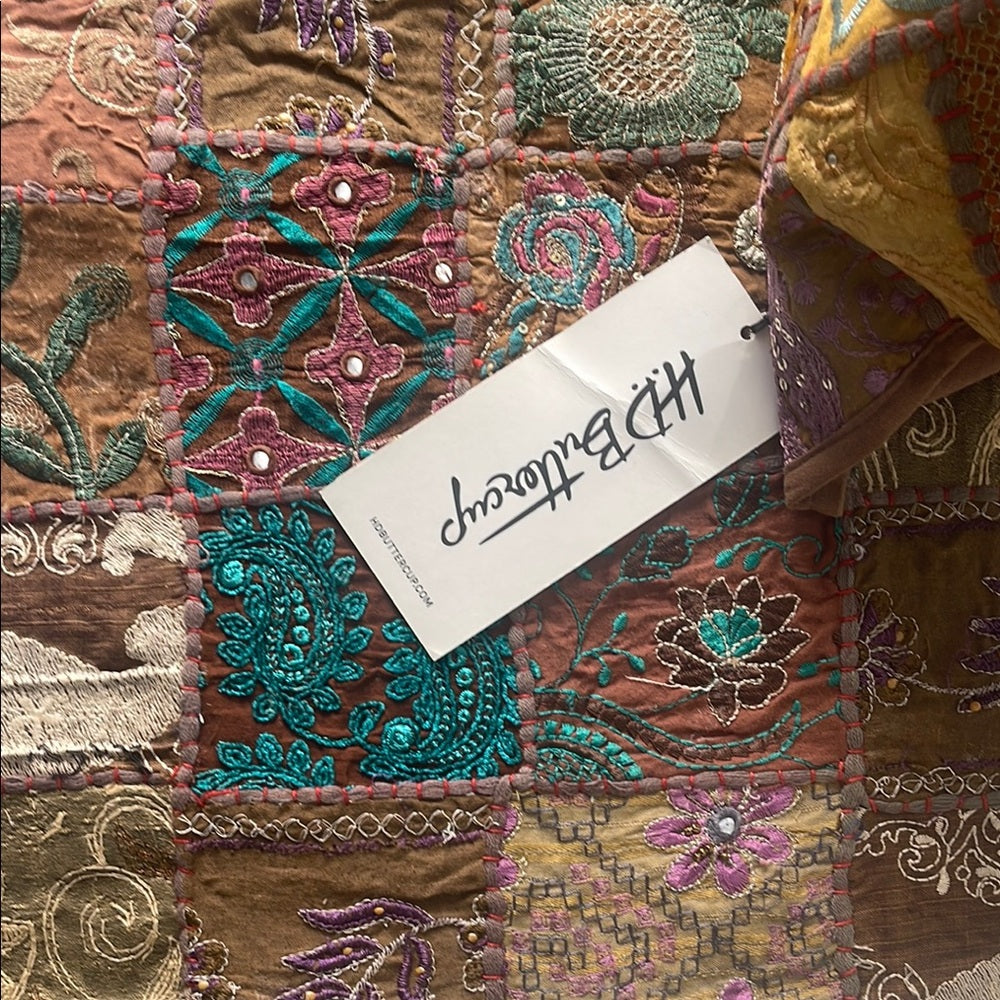 Handmade HD Buttercup Embroidered Patchwork Pillow Cover - Brown 16x16