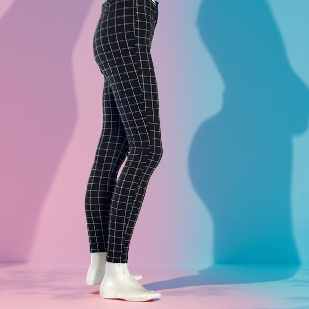 Cherry Mellow Women's Black Checkered stretch Pants size 4