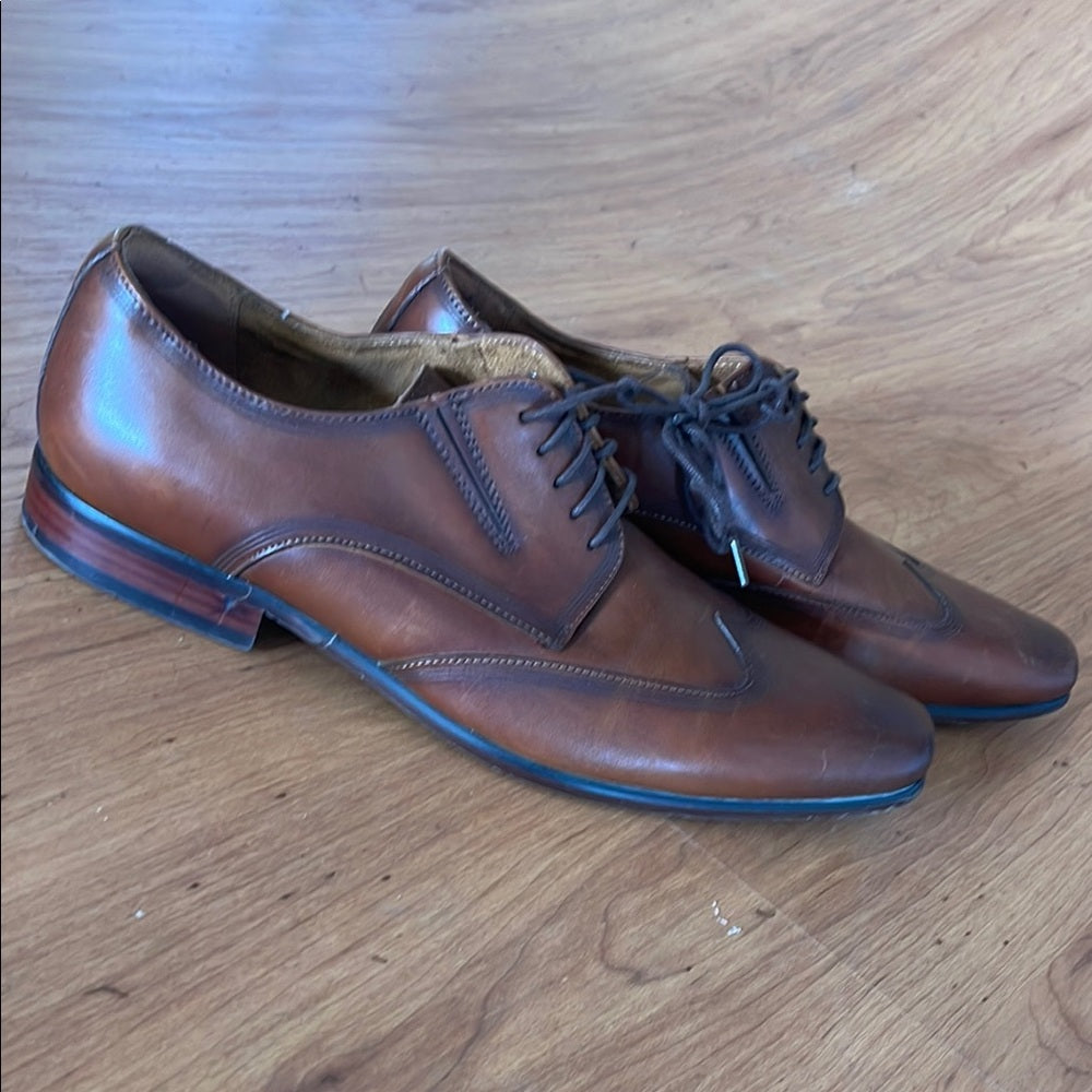 Florsheim Men's Brown Leather Dress Shoes size 10 - Gently worn!