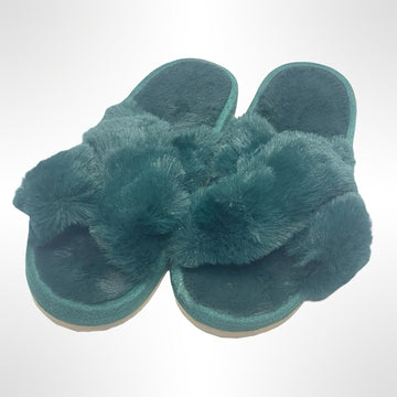 XL size 11 Women's Plush Green Slippers