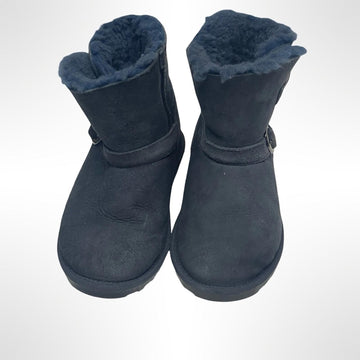 Size K2 Cozy Navy Shearling Boots for kids - gently worn