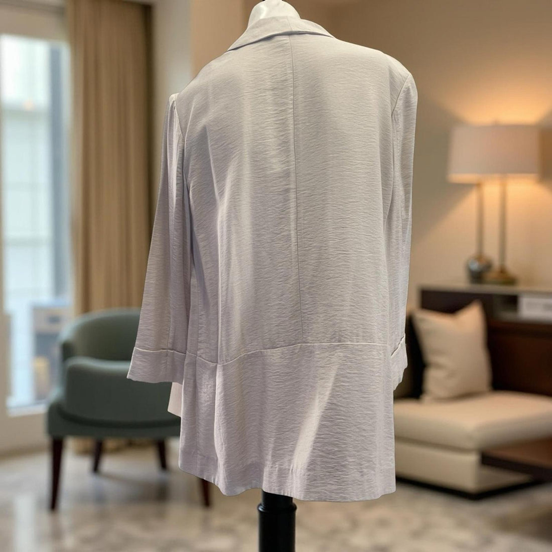 Elegant Alfani Open Front Blazer in Cream color- NWOT