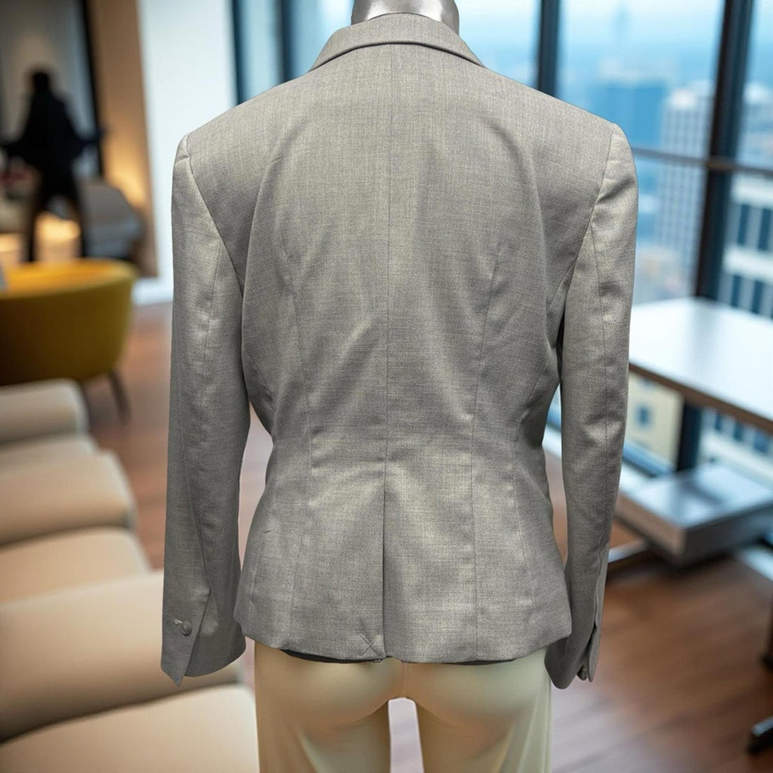 Classic Gray H&M Woman's Blazer - size 8P