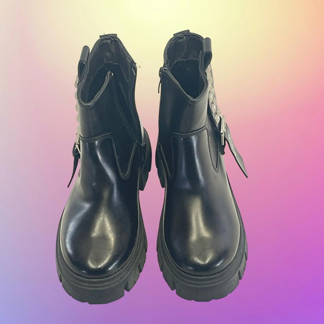 Wild Dive size 5 1/2 Black Ankle Boots with Studded Strap