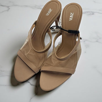 NWT w defects -Zara Women's Tan Heeled Sandals -size 8 1/2