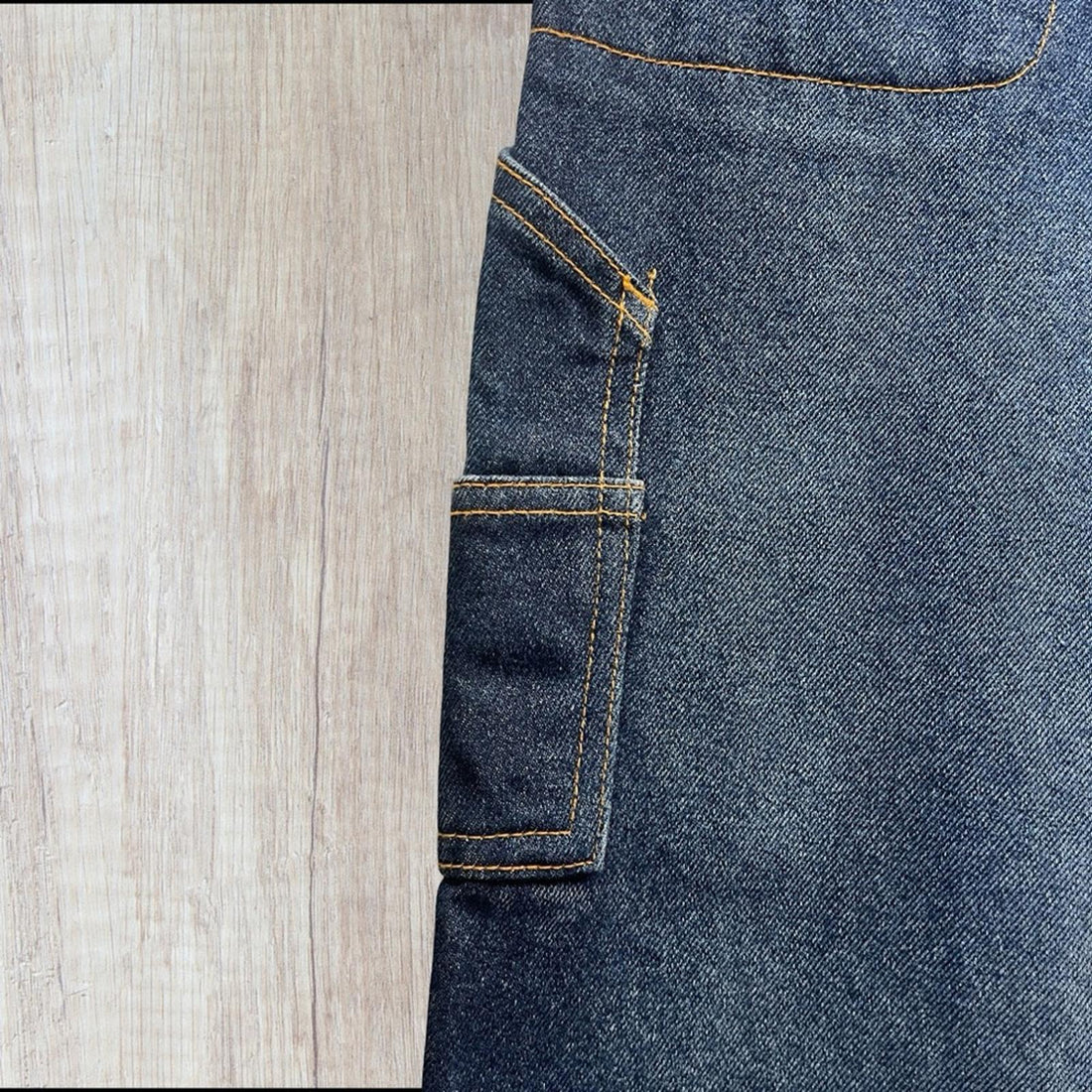 Women's Levi's Dark Blue Denim Cargo Jeans size 16