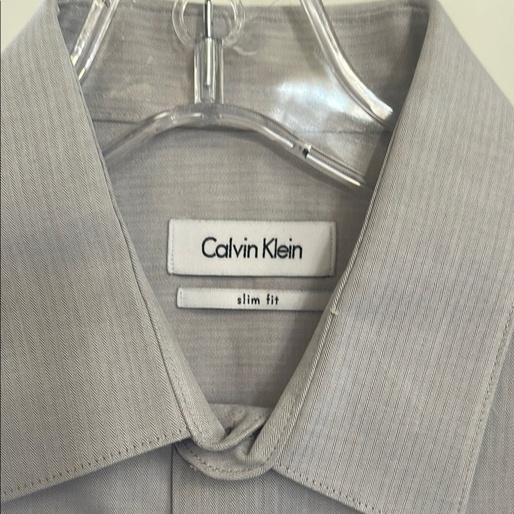 Calvin Klein Men's Gray Slim Dress Shirt