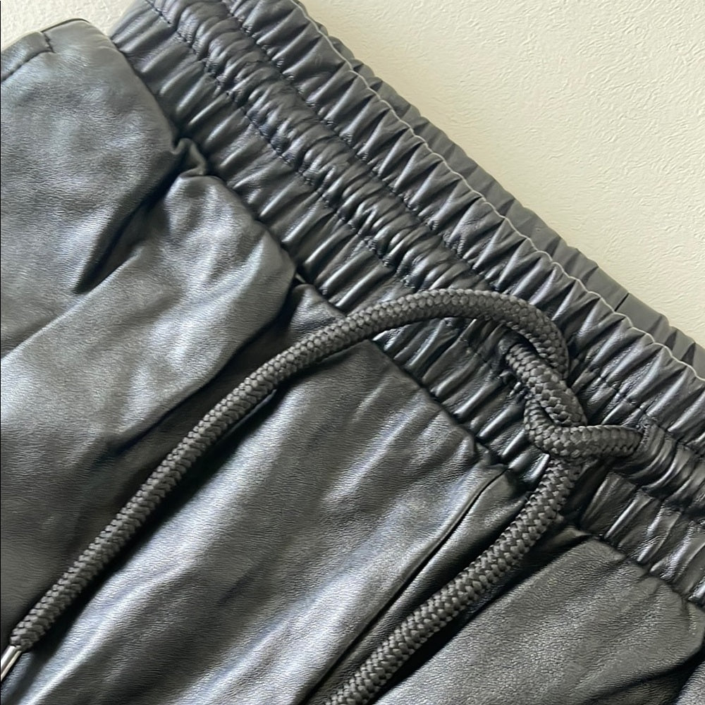 Rue 21 Black Jogger Pants size S