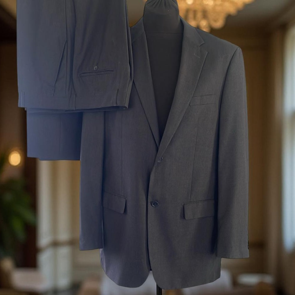 Giorgio Fiorelli Black Suit - Super 150 Italian Made Dark Charcoal 44L 36/32