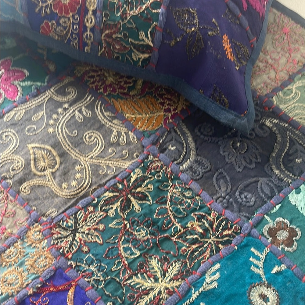 Handmade HD Buttercup Patchwork Embroidered Pillow Case - 16x16