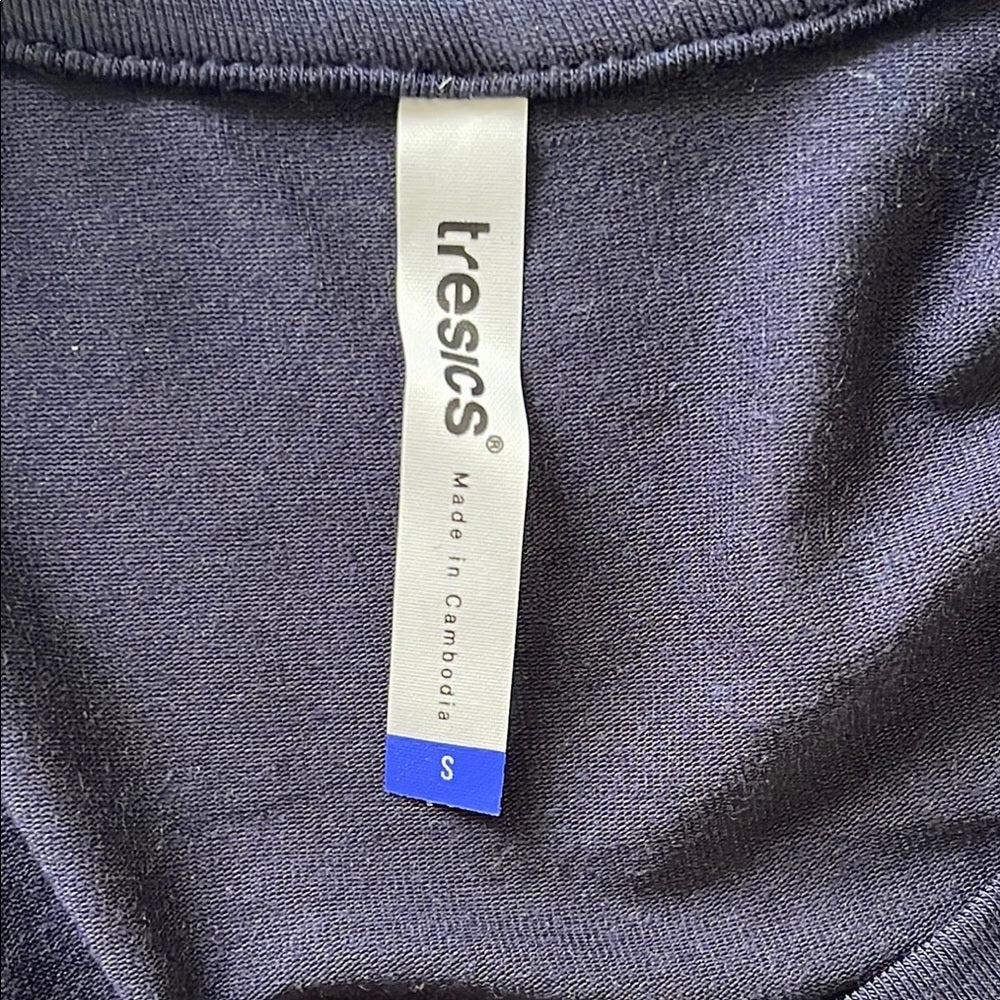 Tresics Sleeveless Navy Blue Tank Top